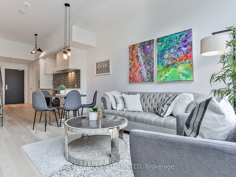 35 Wabash Ave #110 — Photo 10