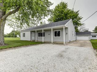 106 W North St, Gifford, IL 61847
