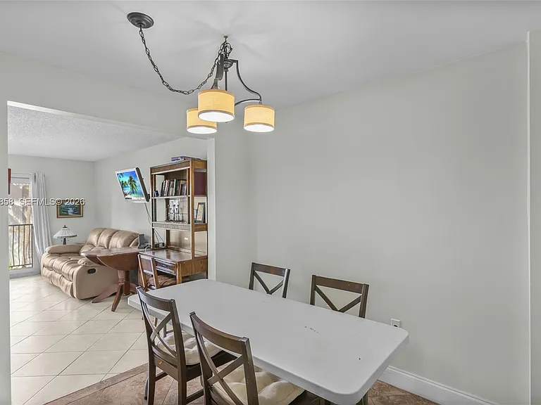 4141 Collins Ave #201 — Photo 12