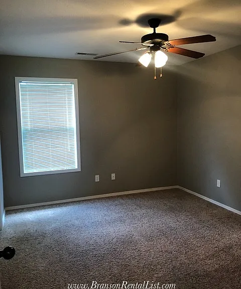 370 S Woods Way — Photo 28