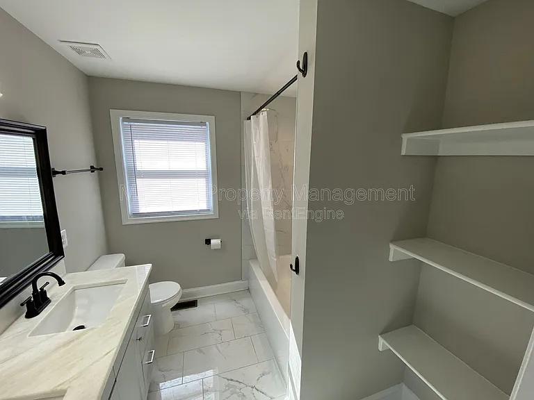 77 Lakeview Dr — Photo 21