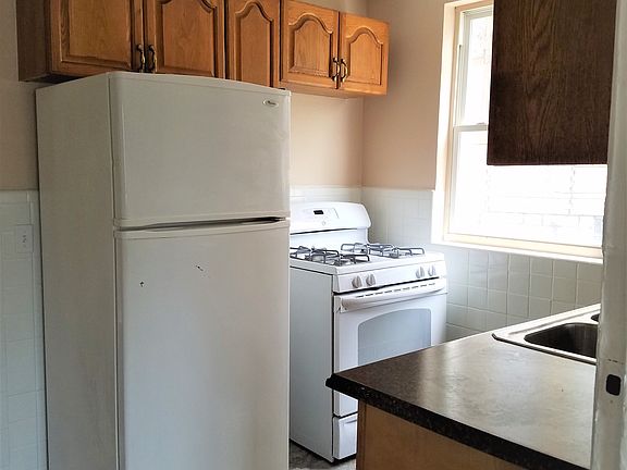 4th image of 436 Glenwood Ave