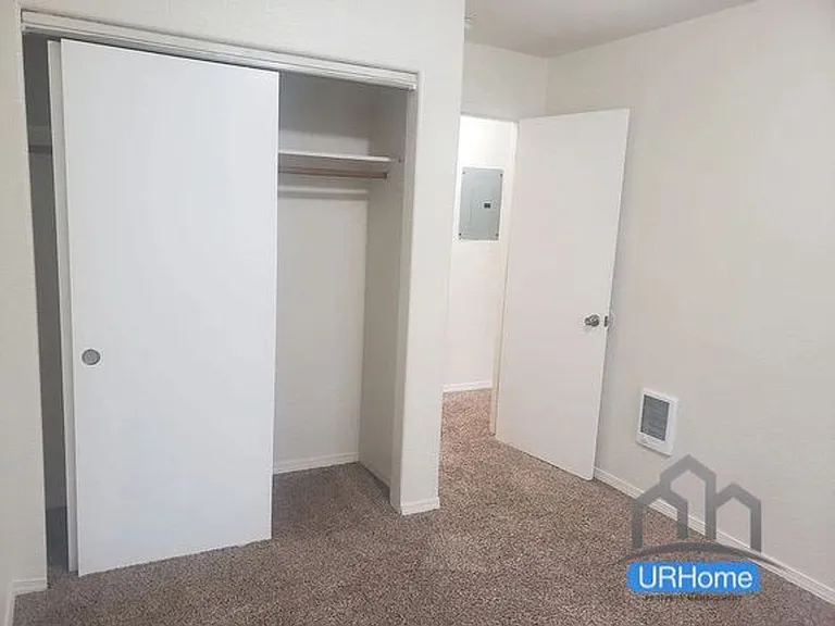 120 SE 143rd Ave — Photo 36