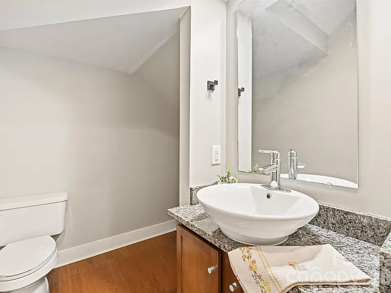 3435 Spencer St — Photo 14