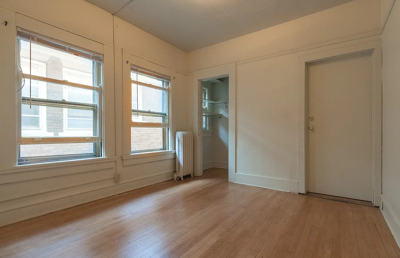 148-150 E Gorham St — Photo 2
