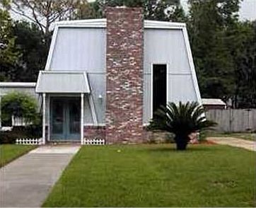 2nd image of 2035 Lewis Turner Blvd #B