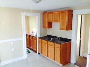 31 Irving St, West Springfield, MA 01089