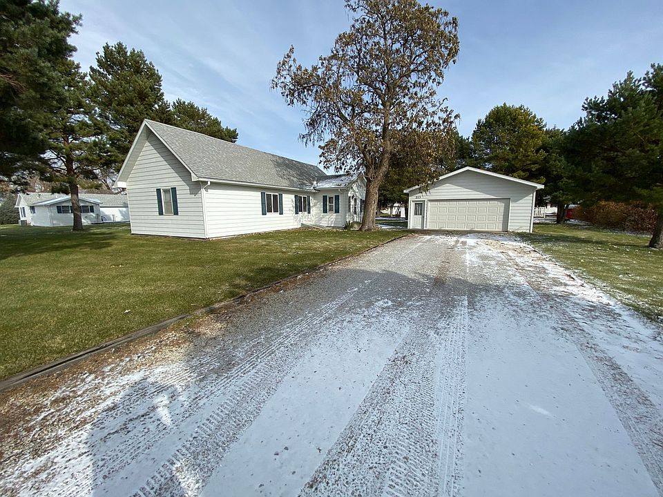 1st image of 213 Logan Ave