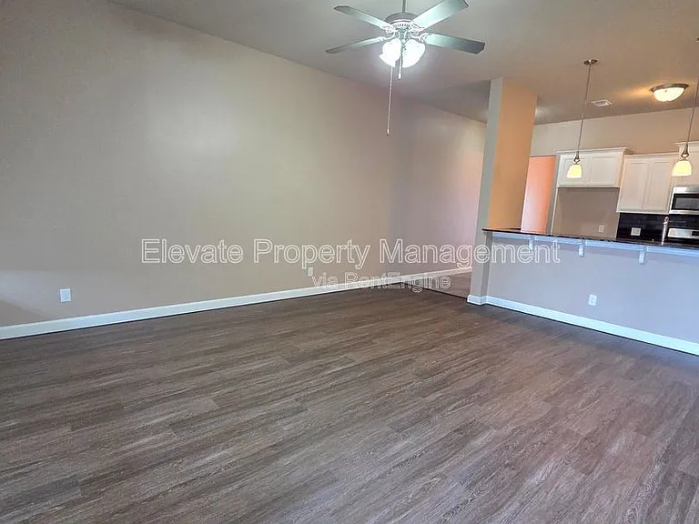 2301 Kintyre Rd — Photo 10
