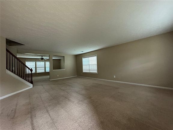 3rd image of 110 Cedar Bay Cir