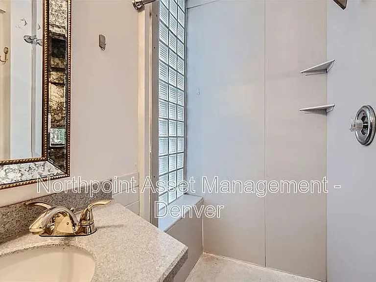 54 S Emerson St #1A — Photo 6