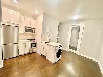 Rented by Century 21 Premier 