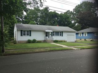 183 White Dr, Hamden, CT 06514