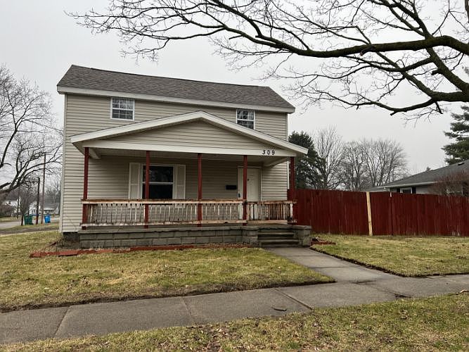 1st image of 309 E Wayne St