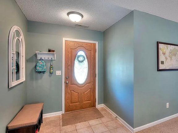 2nd image of 2415 Navigator Cir