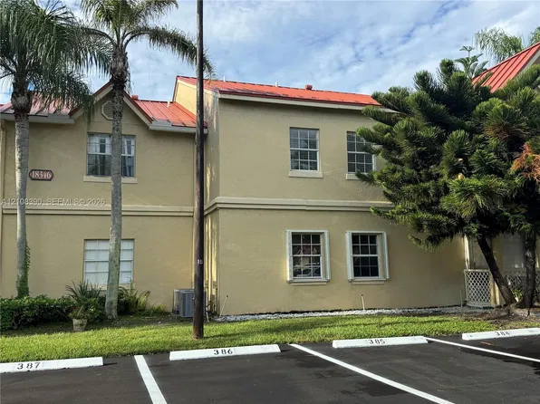 18346 NW 68th Ave, Hialeah, FL