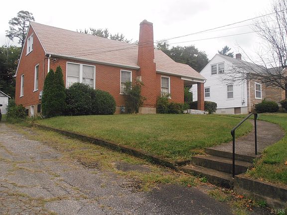 2nd image of 1118 Toledo Ave