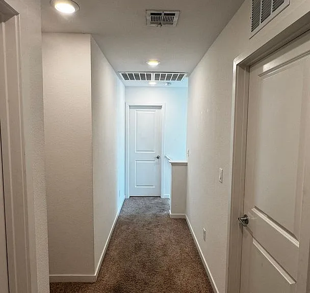 7080 Garnet Crest Ct — Photo 14