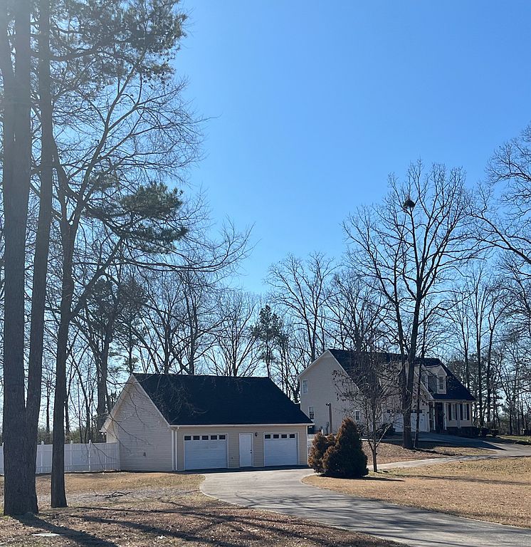 161 Hunters Trl - Property Image