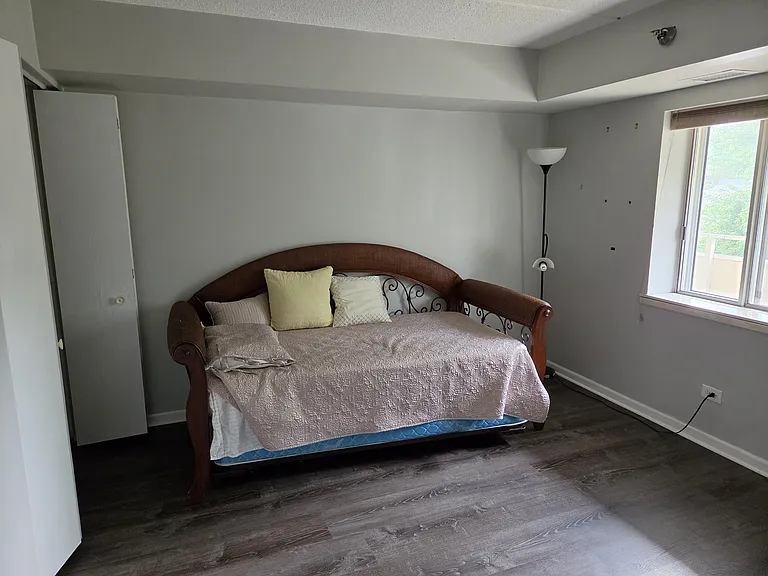 10515 W Grand Ave #206 — Photo 6