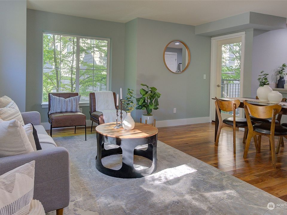 1st image of 10711 Greenwood Avenue N #B