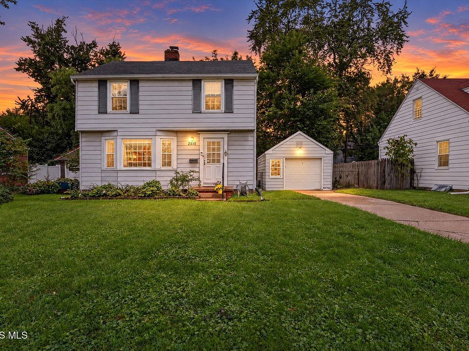 1st image of 2515 Aldringham Rd