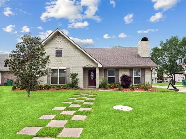 1728 Lake Salvador Dr, Harvey, LA 70058