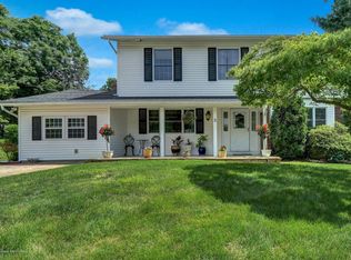 2 Atlanta Dr, Jackson, NJ