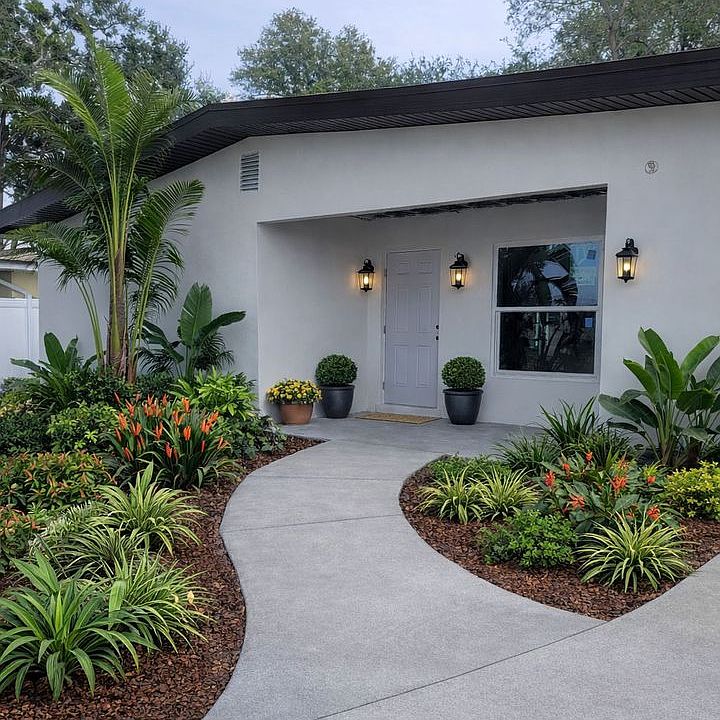 1st image of 79 Patricia Ave #2