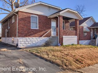 8332 Strathmore Pl, Saint Louis, MO