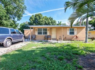 3719 Pearl St, Fort Myers, FL 33916