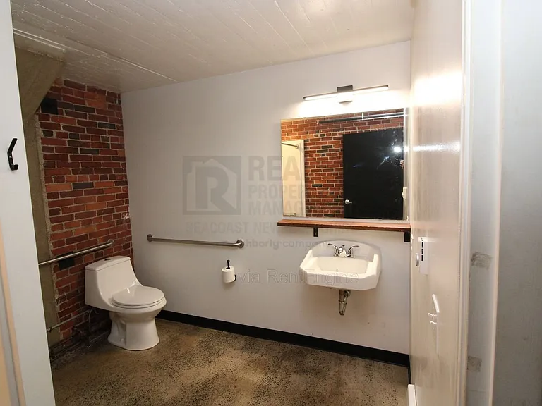 710 Main St #3-E — Photo 9