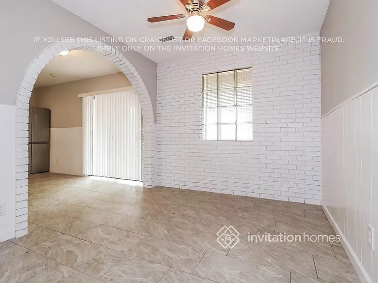 4143 N 74th Dr — Photo 5