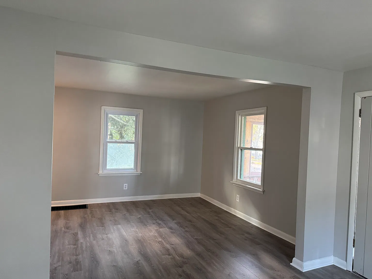 4 bed, 1.5 bath, 1272 sqft, $1,500 — Photo 3