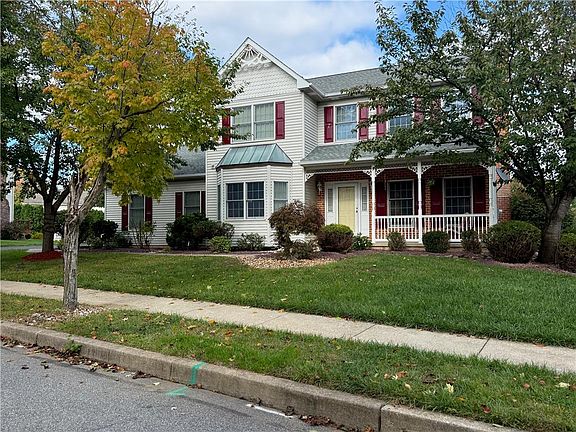2nd image of 4440 Jasmine Dr
