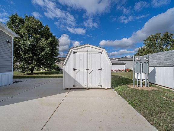 Exterior Image-18-Clayton C154 Camelot Village