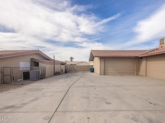 3rd image of 3394 Whitecap Dr