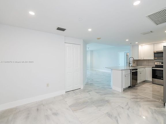 2nd image of 1250 S Miami Ave APT 3305