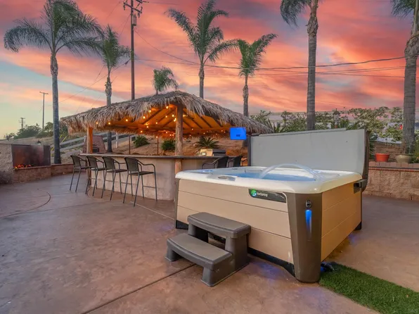 31972 Palos Verdes Dr, Escondido, CA 92026