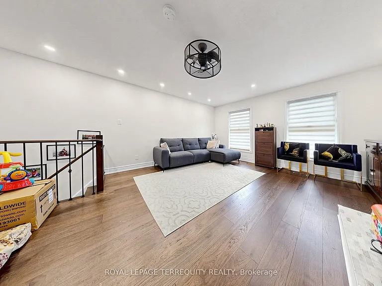 6663 Harlow Rd — Photo 37