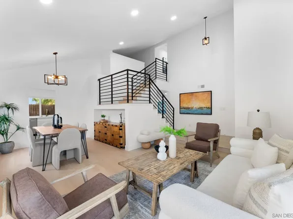 1215 Armstrong Cir, Escondido, CA 92027