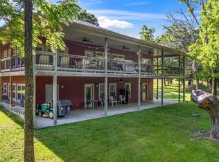 728 Haugwood Ranch Rd, Reeds Spring, MO 65656