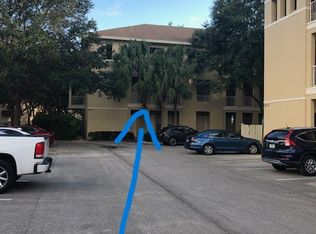 9172 SW 52nd Rd APT 303, Gainesville, FL 32608