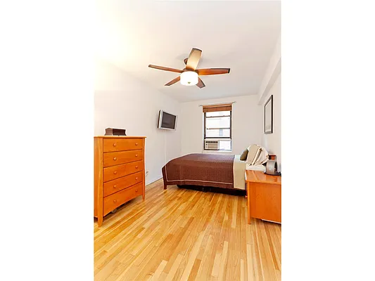 Sold by Douglas Elliman | media 4