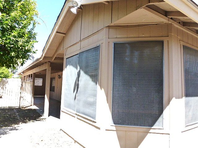 2nd image of 2057 W Rockwell Dr