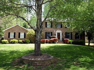 6914 Wooden Rail Ln, Mint Hill, NC 28227