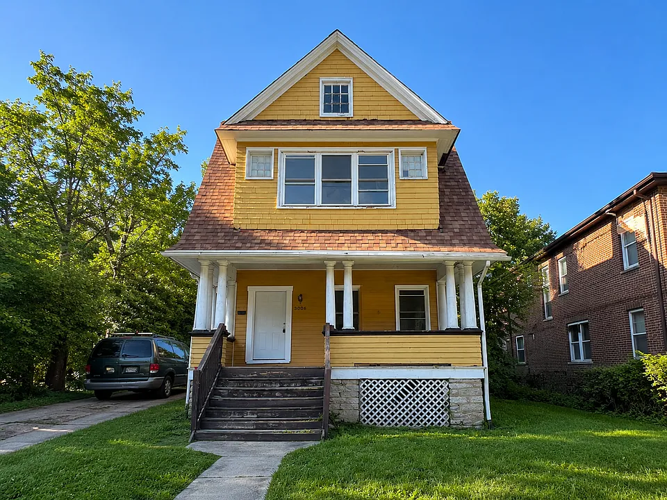 3006 Glenway Ave