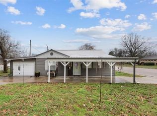 345 S Catalpa St, Dexter, MO 63841