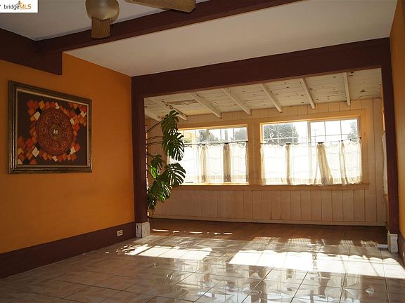 3rd image of 5805 Seminary Ct