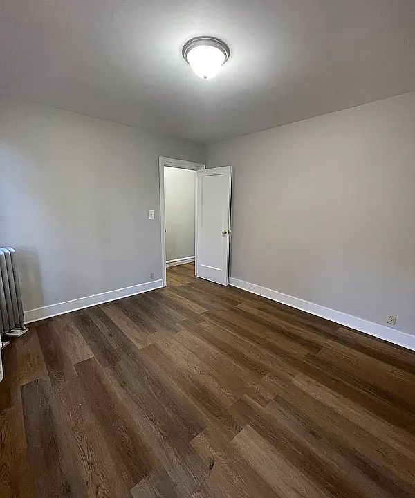 2nd image of 1345 W 7th St Unit 3